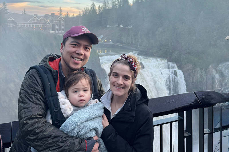 Meet Dr. JiuLin Zhu, DDS in Snoqualmie